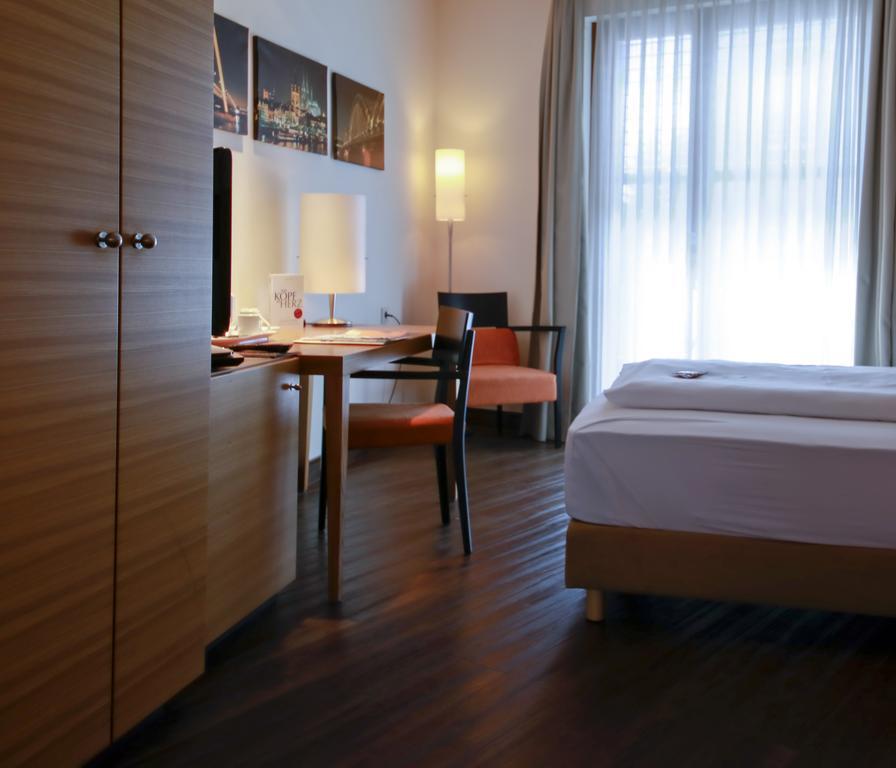 Hotel Begardenhof Кёльн Экстерьер фото