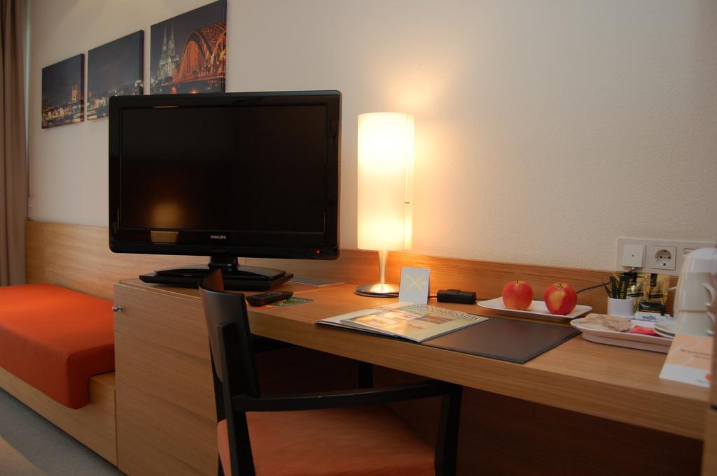 Hotel Begardenhof Кёльн Экстерьер фото