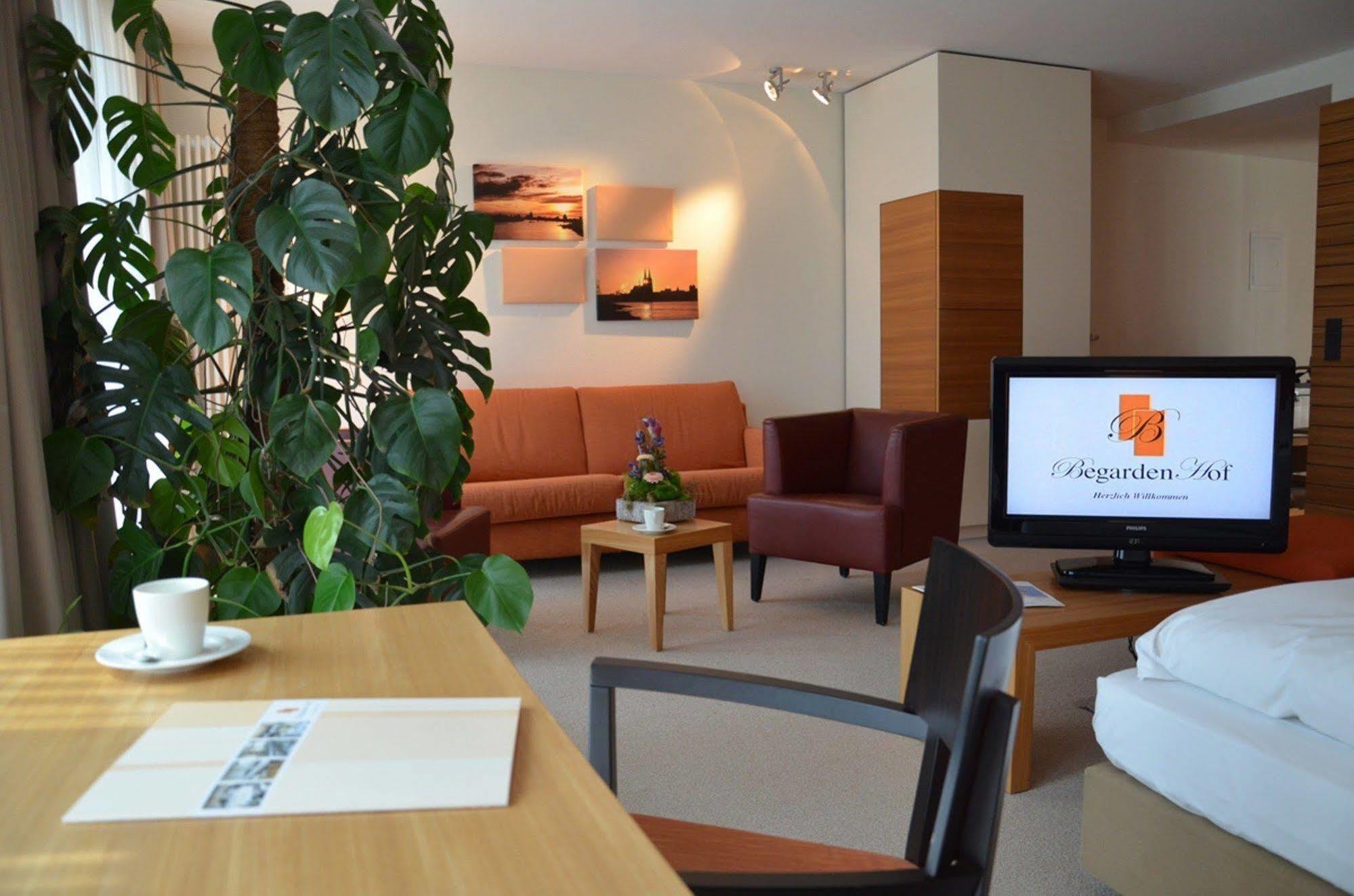 Hotel Begardenhof Кёльн Экстерьер фото