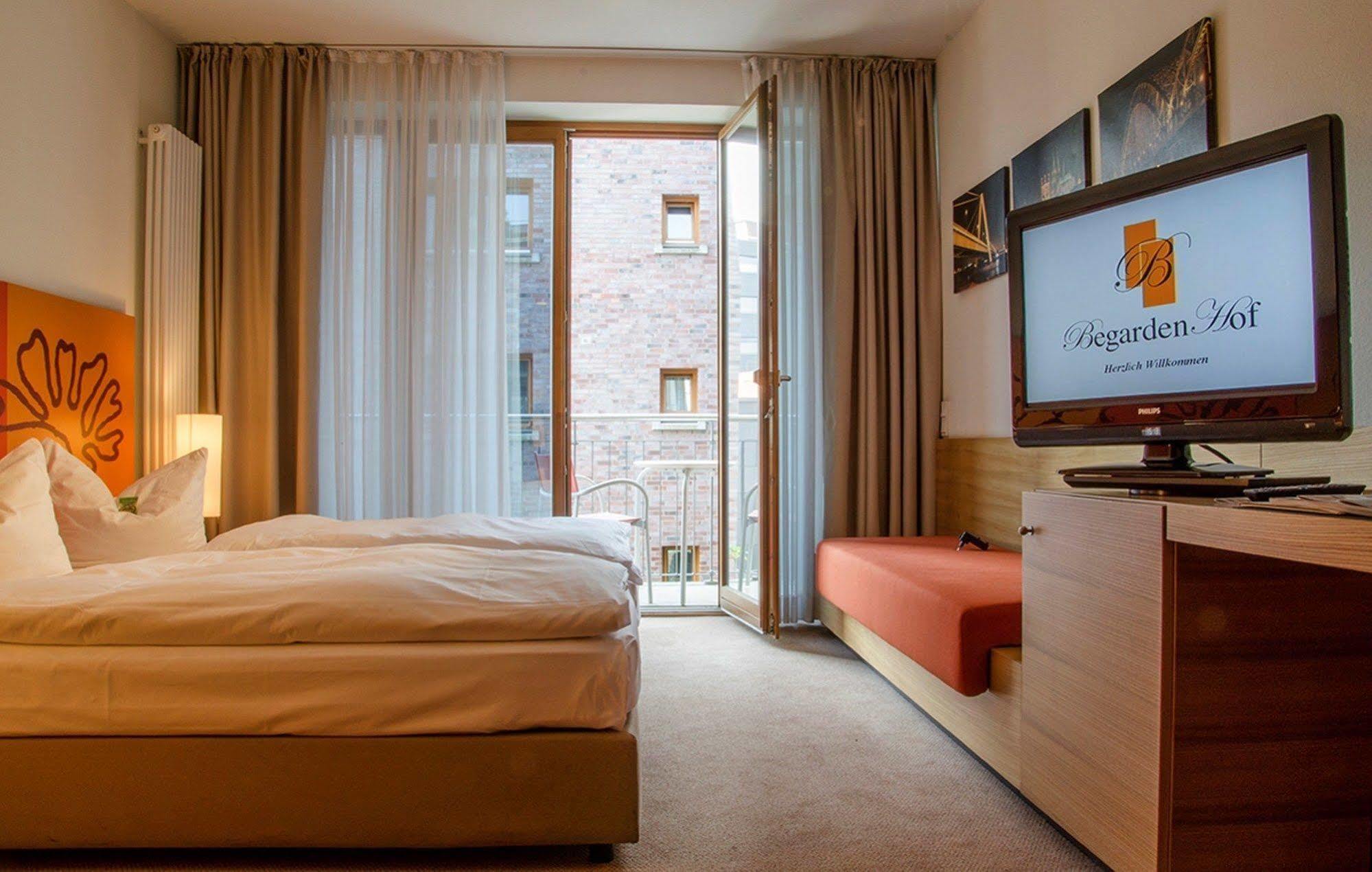 Hotel Begardenhof Кёльн Экстерьер фото